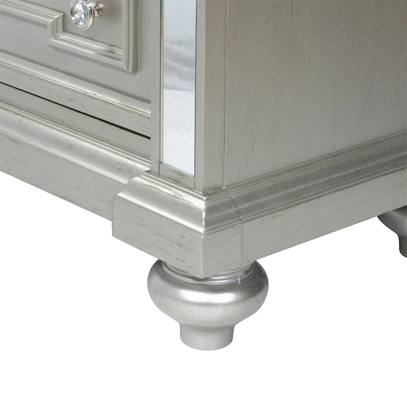 Eaen Glam Champagne Solid Wood 5-Drawer Chest by Furniture of America