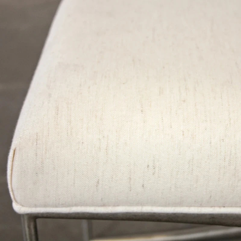 Roundhill Furniture Mantalia Solid Wood Bedroom Set, Panel Bed, Dresser, Mirror, 2 Nightstands, Chest, and Bench, Champagne